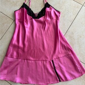 Linea Donatella Fuchsia Chemise with Black Lace